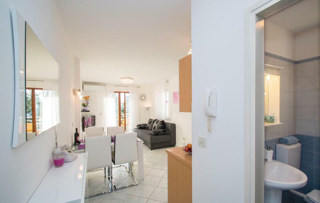 Apartment Rosana 라벡 외부 사진